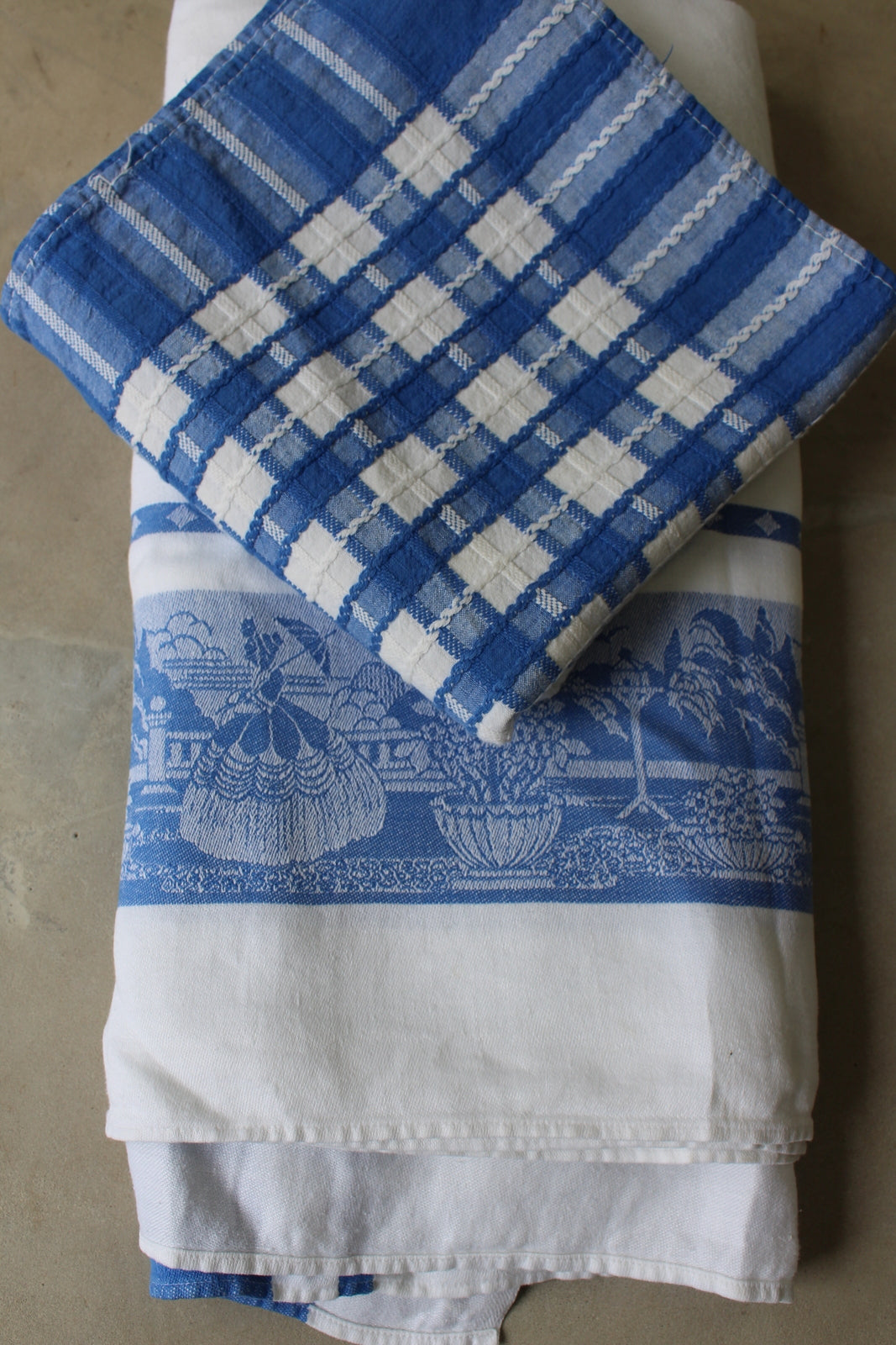 Blue Vintage Tablecloths - Kernow Furniture