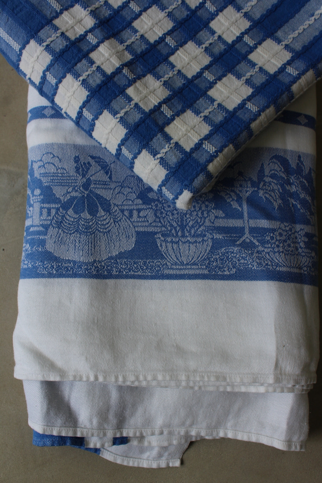 Blue Vintage Tablecloths - Kernow Furniture