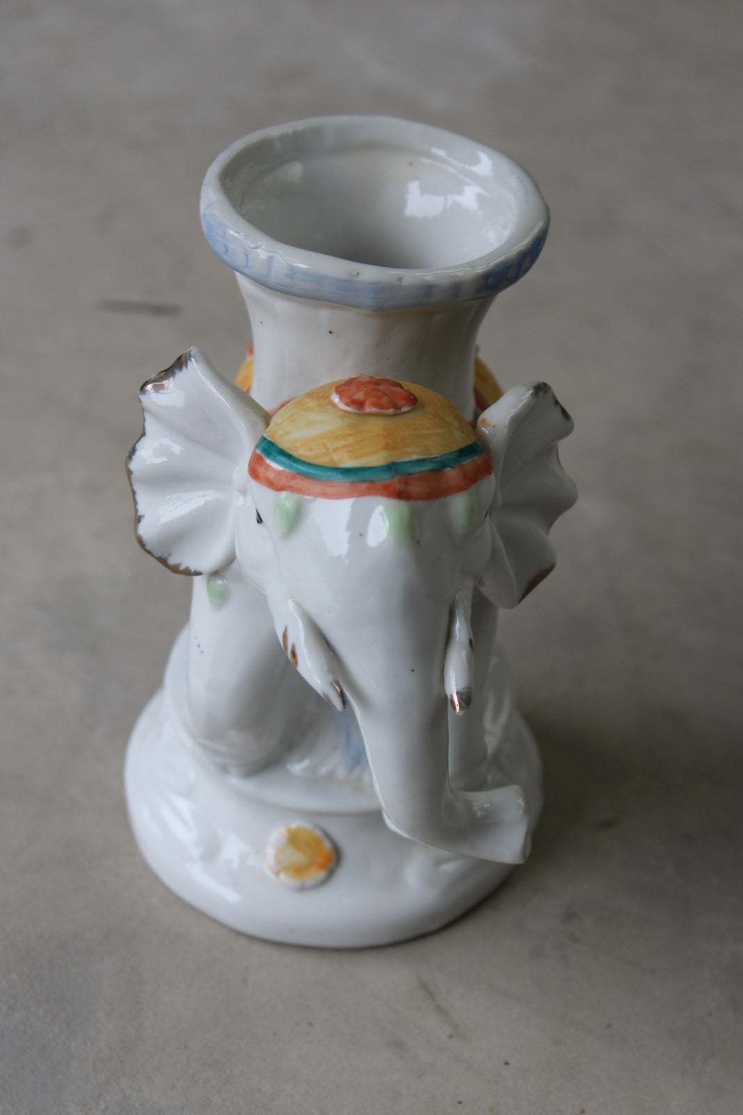 Elephant Spill Vase - Kernow Furniture