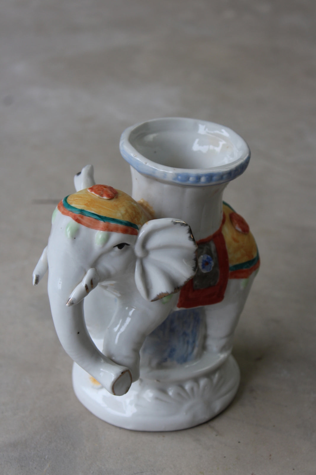 Elephant Spill Vase - Kernow Furniture