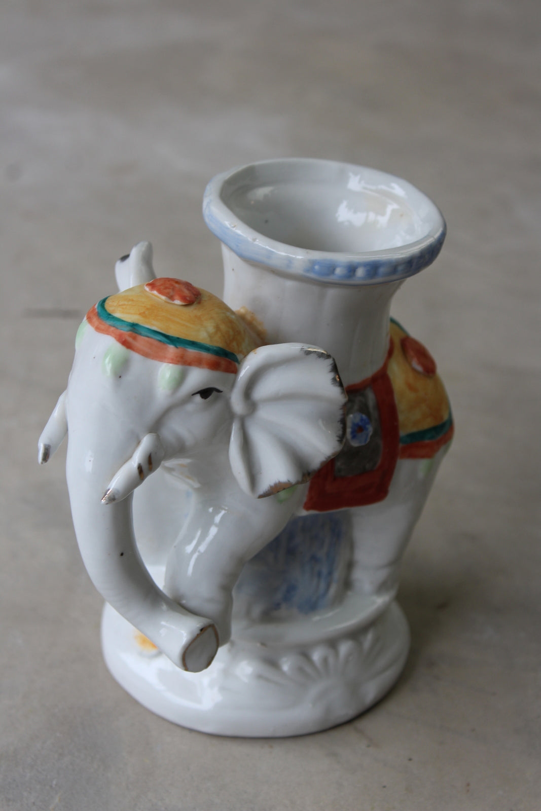 Elephant Spill Vase - Kernow Furniture