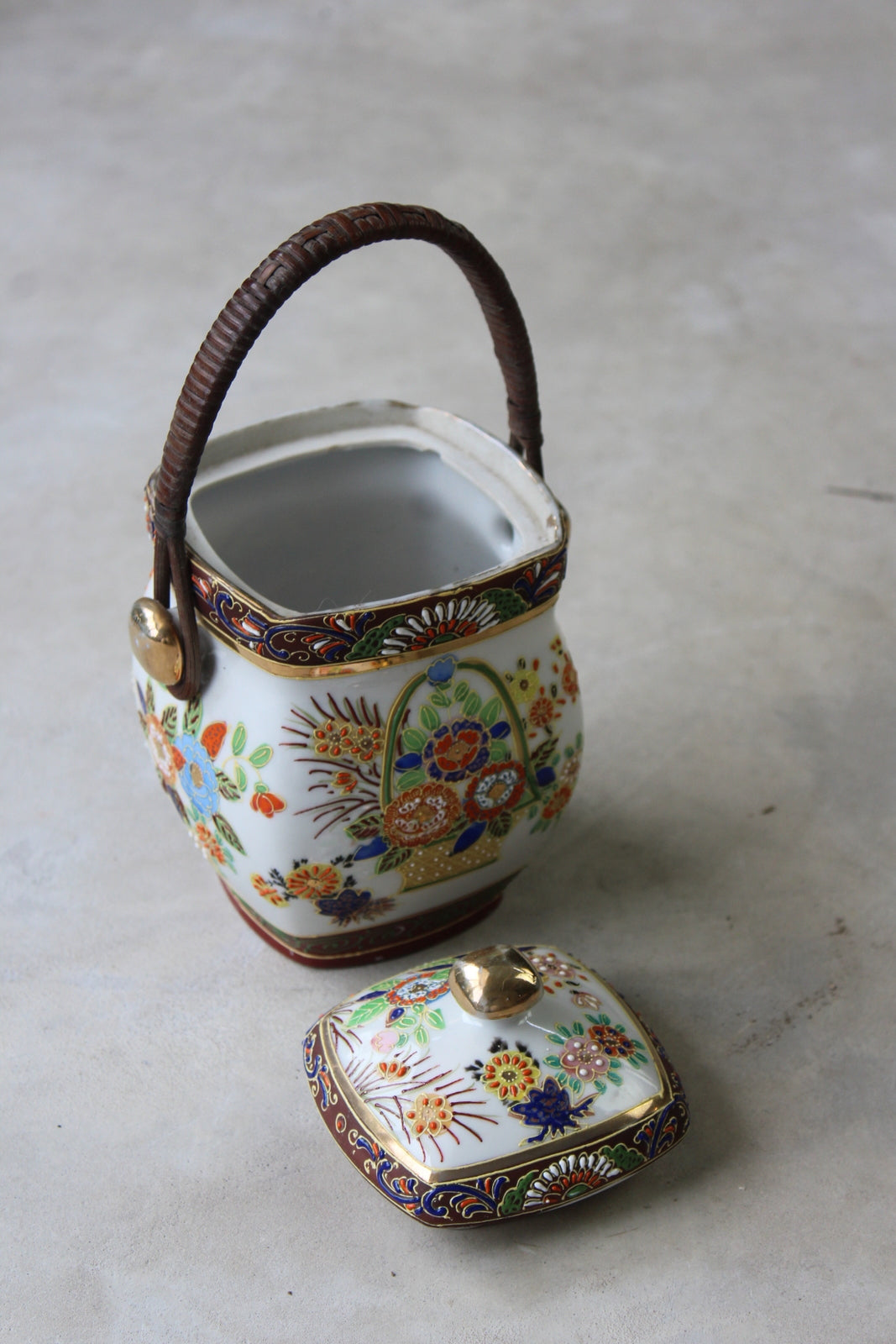 Oriental Floral Tea Caddy - Kernow Furniture