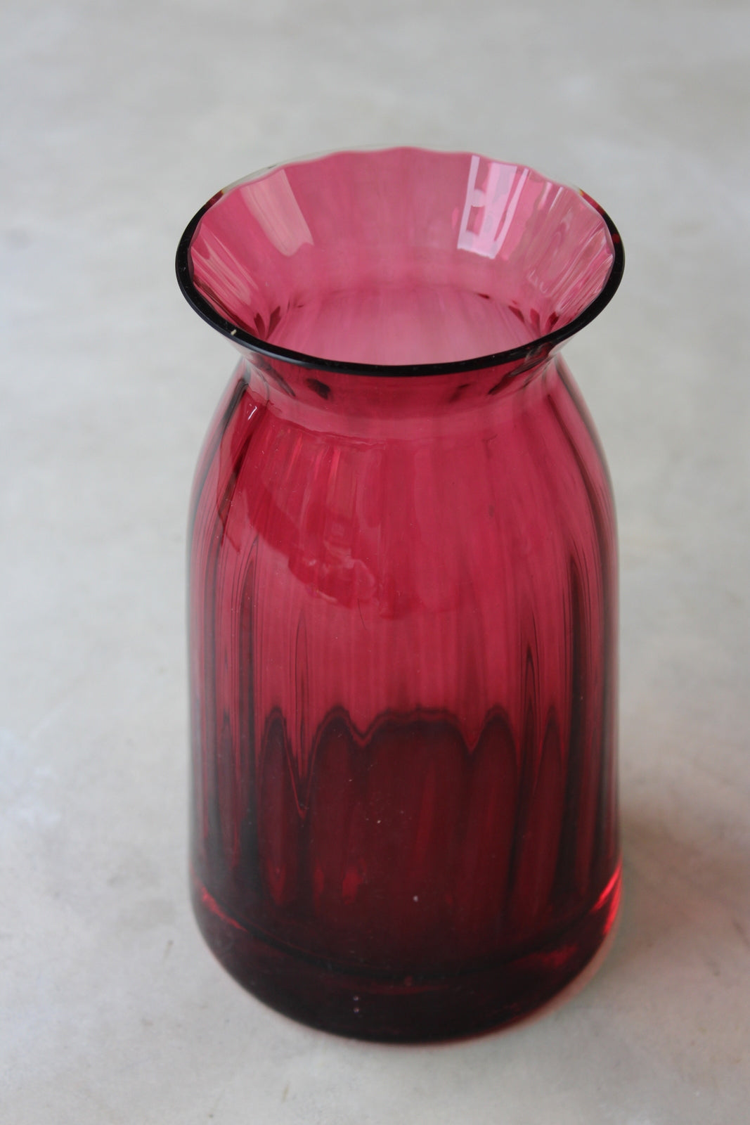 Large Cranberry Glass Vase - Kernow Furniture