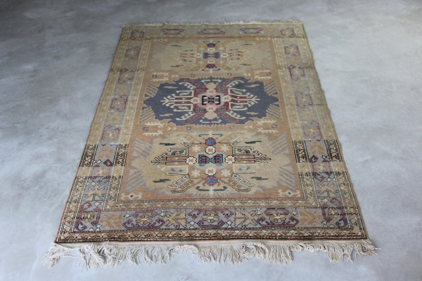 Antique Wool Erivan Rug - Kernow Furniture