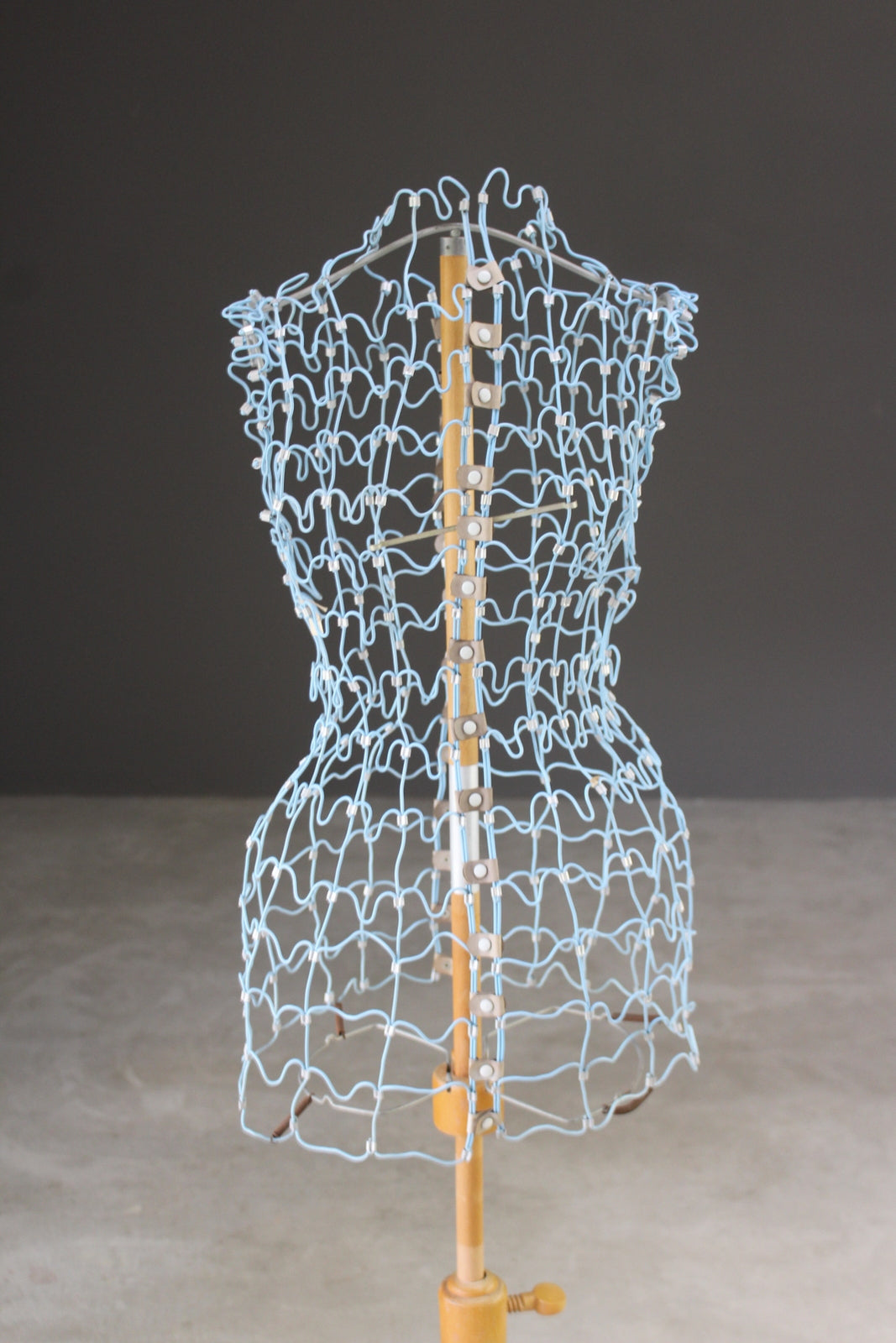 Vintage Wire Dress Form – Kernow Furniture Vintage Wire Dress Form – Kernow Furniture