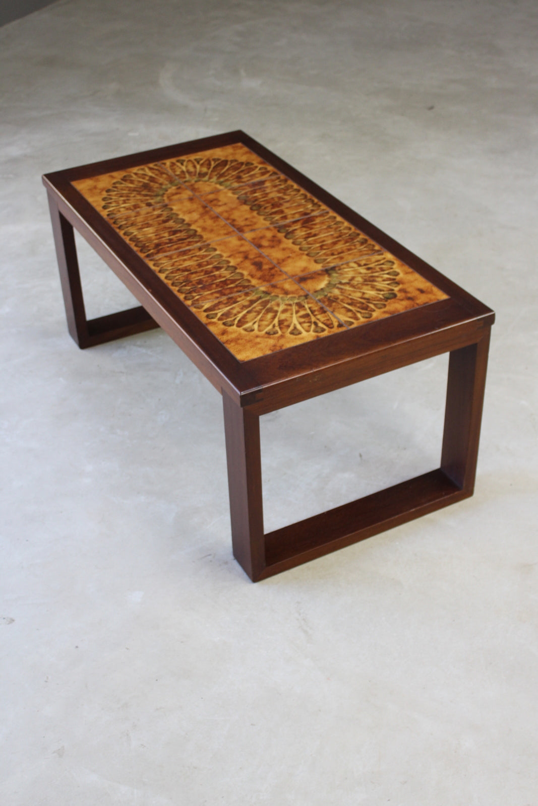 Retro Tiled Coffee Table - Kernow Furniture