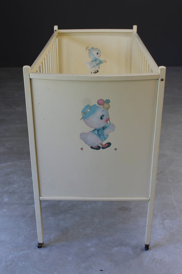 Retro Wooden Childs Cot – Kernow Furniture