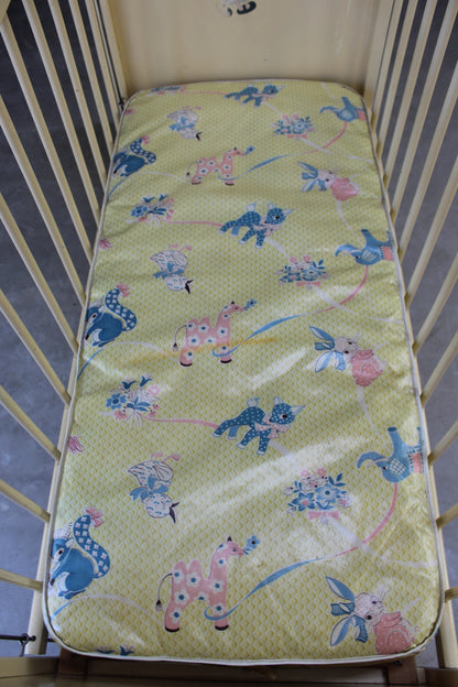 Retro Wooden Childs Cot - Kernow Furniture